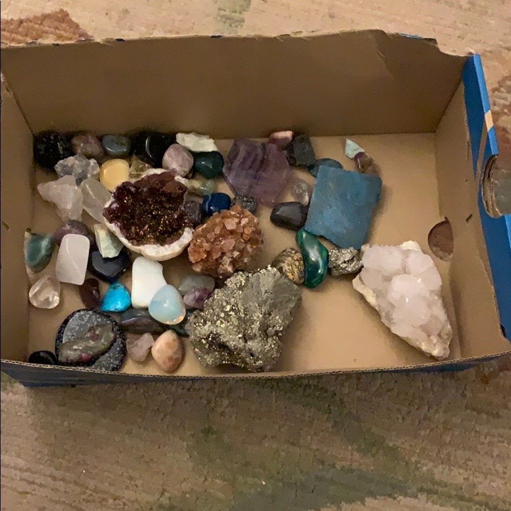 ASSORTED CRYSTALS
